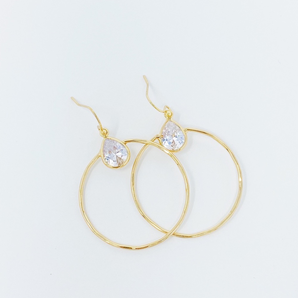 ✨Crystal Tear Drop Hoop Earrings✨